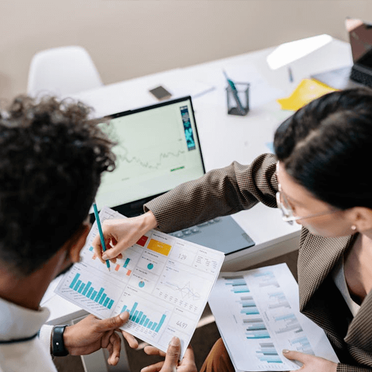 Drazelionix Krypto-Investment-Experten-Team